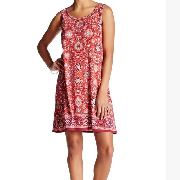 Max Studio Sleeveless Shift Dress - Picture 7 of 7